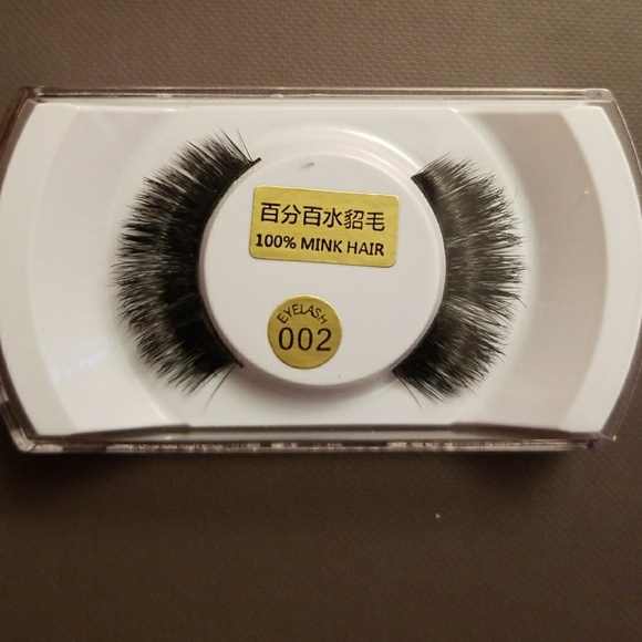 100% Mink Lashes! Strip lashes in multiple styles - Picture 3 of 6